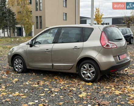 Рено Сценик 2012 в Луцке на Automoto.ua Бежевый Рено Сценик, объемом двигателя 1.6 л и пробегом 177 тыс. км за 7200 $, фото 14 на Automoto.ua