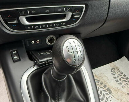 Рено Сценик 2012 в Луцке на Automoto.ua Бежевый Рено Сценик, объемом двигателя 1.6 л и пробегом 177 тыс. км за 7200 $, фото 30 на Automoto.ua