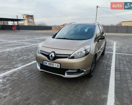Бежевый Рено Сценик, объемом двигателя 1.6 л и пробегом 257 тыс. км за 8950 $, фото 5 на Automoto.ua