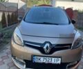 Бежевий Рено Сценік, об'ємом двигуна 2 л та пробігом 240 тис. км за 11800 $, фото 1 на Automoto.ua