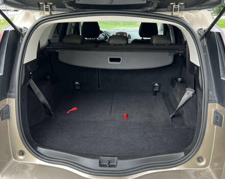 Рено Сценик 2017 в Виннице на Automoto.ua Бежевый Рено Сценик, объемом двигателя 1.46 л и пробегом 279 тыс. км за 13500 $, фото 9 на Automoto.ua