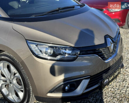 Бежевый Рено Сценик, объемом двигателя 1.5 л и пробегом 200 тыс. км за 14999 $, фото 16 на Automoto.ua