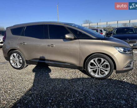 Бежевый Рено Сценик, объемом двигателя 1.5 л и пробегом 200 тыс. км за 14999 $, фото 13 на Automoto.ua