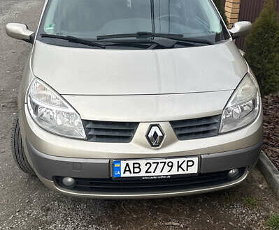 Бежевый Рено Сценик, объемом двигателя 2 л и пробегом 250 тыс. км за 5000 $, фото 1 на Automoto.ua