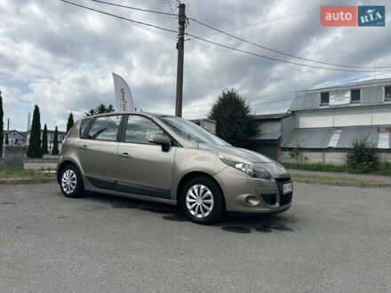 Бежевий Рено Сценік, об'ємом двигуна 1.6 л та пробігом 221 тис. км за 6900 $, фото 1 на Automoto.ua