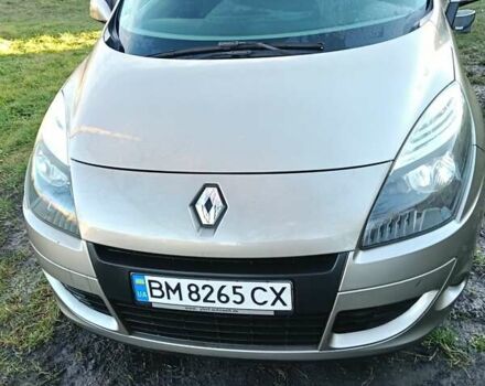 Бежевый Рено Сценик, объемом двигателя 1.6 л и пробегом 197 тыс. км за 6800 $, фото 1 на Automoto.ua