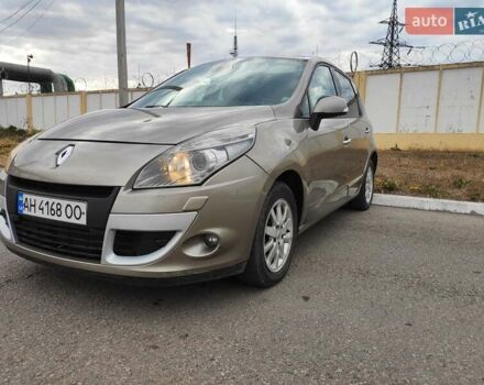 Бежевий Рено Сценік, об'ємом двигуна 1.89 л та пробігом 250 тис. км за 6000 $, фото 1 на Automoto.ua