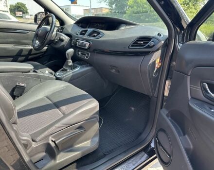 Чорний Рено Сценік, об'ємом двигуна 1.5 л та пробігом 319 тис. км за 8800 $, фото 5 на Automoto.ua