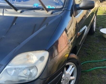 Черный Рено Сценик, объемом двигателя 1.6 л и пробегом 276 тыс. км за 2000 $, фото 3 на Automoto.ua