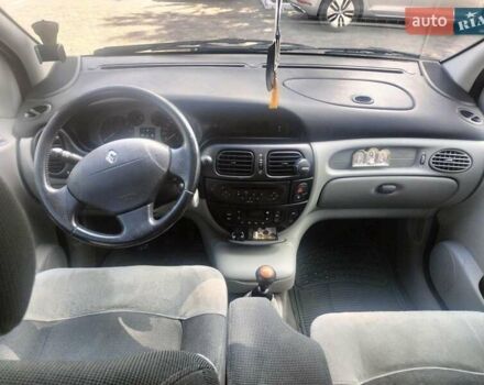 Черный Рено Сценик, объемом двигателя 1.9 л и пробегом 230 тыс. км за 2700 $, фото 3 на Automoto.ua
