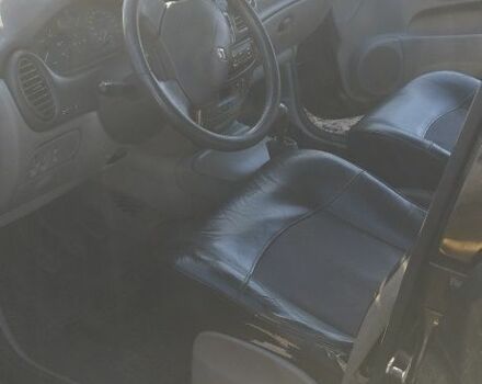 Черный Рено Сценик, объемом двигателя 1.6 л и пробегом 276 тыс. км за 2000 $, фото 6 на Automoto.ua