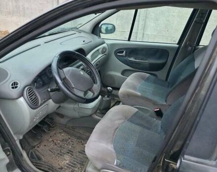 Черный Рено Сценик, объемом двигателя 1.9 л и пробегом 310 тыс. км за 1500 $, фото 2 на Automoto.ua