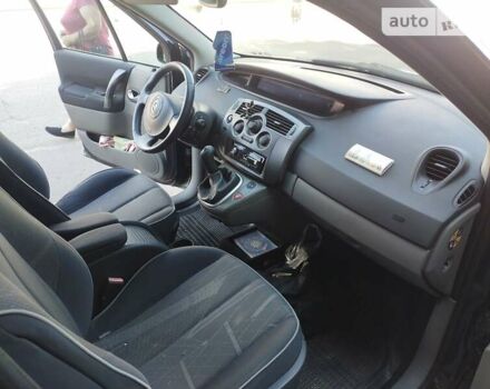 Чорний Рено Сценік, об'ємом двигуна 1.6 л та пробігом 150 тис. км за 4999 $, фото 7 на Automoto.ua