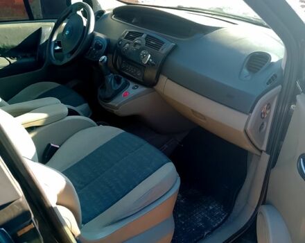 Черный Рено Сценик, объемом двигателя 1.6 л и пробегом 0 тыс. км за 5000 $, фото 2 на Automoto.ua