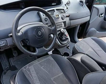 Чорний Рено Сценік, об'ємом двигуна 1.6 л та пробігом 243 тис. км за 4600 $, фото 18 на Automoto.ua