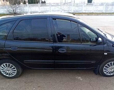 Рено Сценік 2003 у Прилуках на Automoto.ua Чорний Рено Сценік, об'ємом двигуна 1.6 л та пробігом 250 тис. км за 4300 $, фото 5 на Automoto.ua