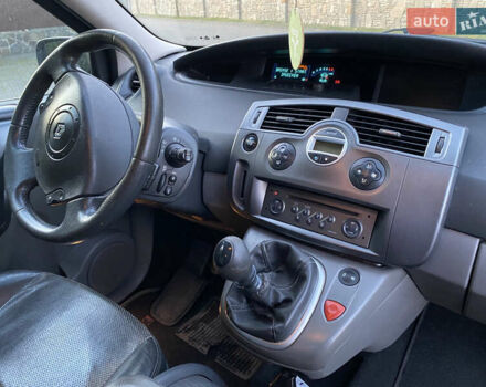Черный Рено Сценик, объемом двигателя 1.9 л и пробегом 422 тыс. км за 4500 $, фото 27 на Automoto.ua