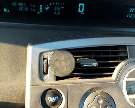 Черный Рено Сценик, объемом двигателя 2 л и пробегом 205 тыс. км за 5300 $, фото 2 на Automoto.ua