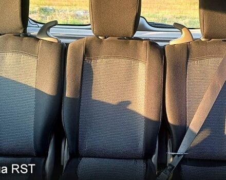 Черный Рено Сценик, объемом двигателя 1.5 л и пробегом 319 тыс. км за 4000 $, фото 6 на Automoto.ua