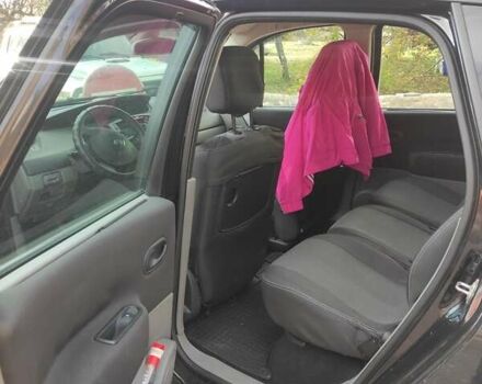 Черный Рено Сценик, объемом двигателя 1.5 л и пробегом 330 тыс. км за 4300 $, фото 3 на Automoto.ua