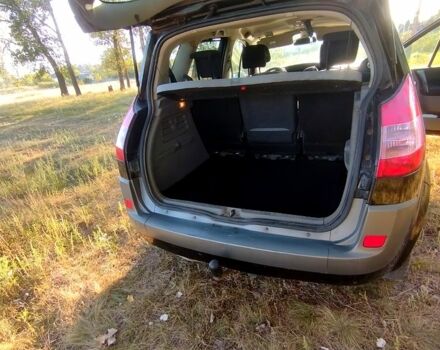 Черный Рено Сценик, объемом двигателя 2 л и пробегом 205 тыс. км за 5300 $, фото 1 на Automoto.ua