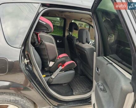 Черный Рено Сценик, объемом двигателя 2 л и пробегом 239 тыс. км за 4400 $, фото 14 на Automoto.ua