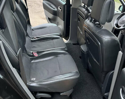 Черный Рено Сценик, объемом двигателя 1.6 л и пробегом 250 тыс. км за 4100 $, фото 13 на Automoto.ua