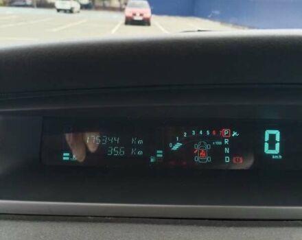 Черный Рено Сценик, объемом двигателя 2 л и пробегом 175 тыс. км за 5900 $, фото 5 на Automoto.ua