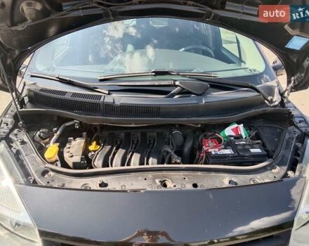 Черный Рено Сценик, объемом двигателя 1.6 л и пробегом 208 тыс. км за 5350 $, фото 38 на Automoto.ua