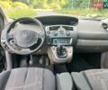 Черный Рено Сценик, объемом двигателя 1.6 л и пробегом 300 тыс. км за 4444 $, фото 48 на Automoto.ua