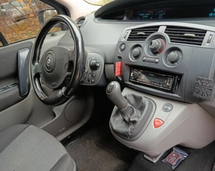 Черный Рено Сценик, объемом двигателя 1.5 л и пробегом 299 тыс. км за 4300 $, фото 6 на Automoto.ua