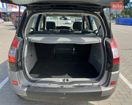 Черный Рено Сценик, объемом двигателя 1.6 л и пробегом 235 тыс. км за 4600 $, фото 8 на Automoto.ua