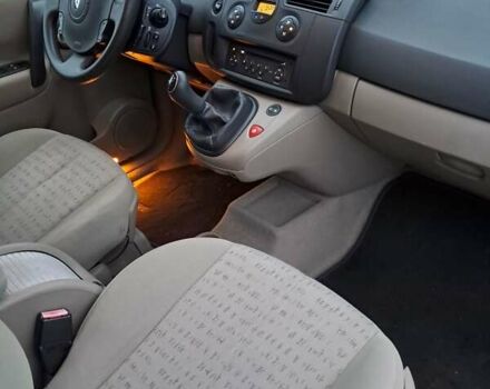 Черный Рено Сценик, объемом двигателя 1.6 л и пробегом 242 тыс. км за 4999 $, фото 22 на Automoto.ua