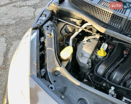 Чорний Рено Сценік, об'ємом двигуна 1.6 л та пробігом 230 тис. км за 4550 $, фото 51 на Automoto.ua