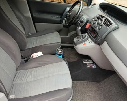 Черный Рено Сценик, объемом двигателя 1.5 л и пробегом 299 тыс. км за 4300 $, фото 7 на Automoto.ua