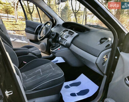 Чорний Рено Сценік, об'ємом двигуна 1.6 л та пробігом 230 тис. км за 4550 $, фото 35 на Automoto.ua