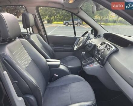 Черный Рено Сценик, объемом двигателя 1.6 л и пробегом 230 тыс. км за 5200 $, фото 19 на Automoto.ua