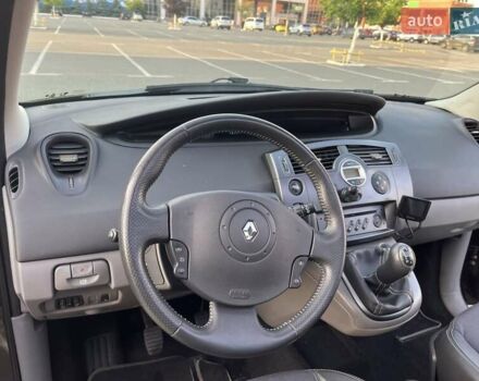 Черный Рено Сценик, объемом двигателя 1.6 л и пробегом 230 тыс. км за 5200 $, фото 15 на Automoto.ua