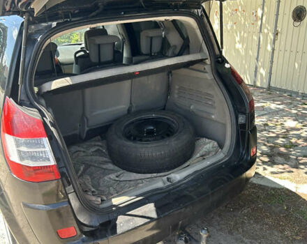 Черный Рено Сценик, объемом двигателя 1.6 л и пробегом 240 тыс. км за 5300 $, фото 9 на Automoto.ua