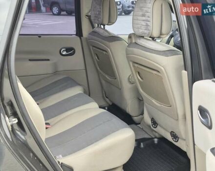 Черный Рено Сценик, объемом двигателя 1.6 л и пробегом 211 тыс. км за 4900 $, фото 11 на Automoto.ua