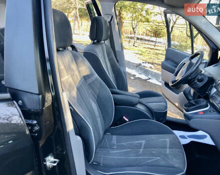 Чорний Рено Сценік, об'ємом двигуна 1.6 л та пробігом 230 тис. км за 4550 $, фото 20 на Automoto.ua