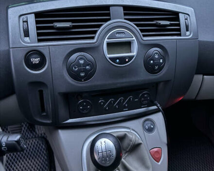 Черный Рено Сценик, объемом двигателя 1.99 л и пробегом 310 тыс. км за 4600 $, фото 24 на Automoto.ua