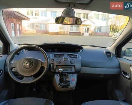 Черный Рено Сценик, объемом двигателя 1.6 л и пробегом 282 тыс. км за 4799 $, фото 11 на Automoto.ua