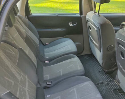 Чорний Рено Сценік, об'ємом двигуна 1.6 л та пробігом 260 тис. км за 4499 $, фото 10 на Automoto.ua