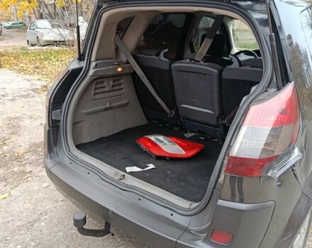 Черный Рено Сценик, объемом двигателя 1.5 л и пробегом 299 тыс. км за 4300 $, фото 5 на Automoto.ua