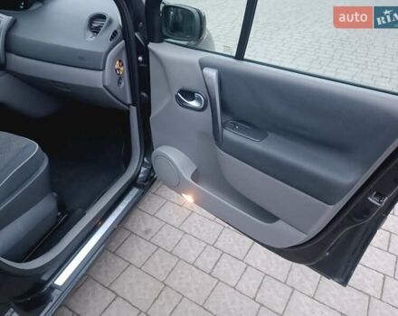Чорний Рено Сценік, об'ємом двигуна 1.6 л та пробігом 240 тис. км за 4700 $, фото 12 на Automoto.ua