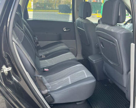 Черный Рено Сценик, объемом двигателя 1.6 л и пробегом 192 тыс. км за 5300 $, фото 21 на Automoto.ua