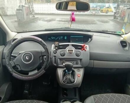 Черный Рено Сценик, объемом двигателя 2 л и пробегом 272 тыс. км за 5900 $, фото 10 на Automoto.ua