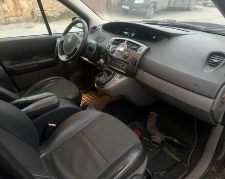 Чорний Рено Сценік, об'ємом двигуна 2 л та пробігом 170 тис. км за 2900 $, фото 7 на Automoto.ua