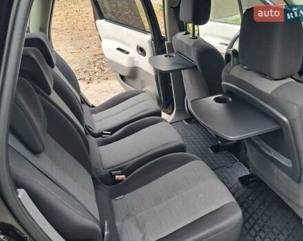 Чорний Рено Сценік, об'ємом двигуна 1.6 л та пробігом 264 тис. км за 4350 $, фото 20 на Automoto.ua